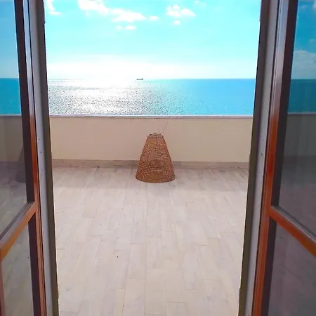 Terrazza Delle Sirene - Fronte Mare * 포쟐로