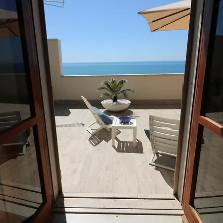 Terrazza Delle Sirene - Fronte Mare